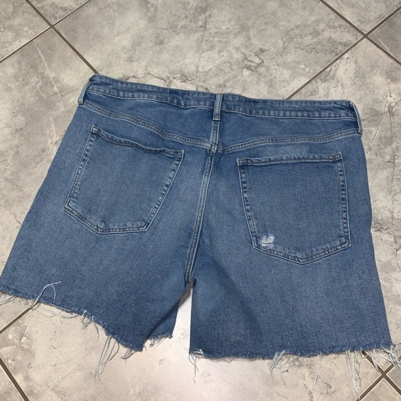 Old Navy denim shorts Mid rise OG Loose size 18 plus size - Picture 4 of 4